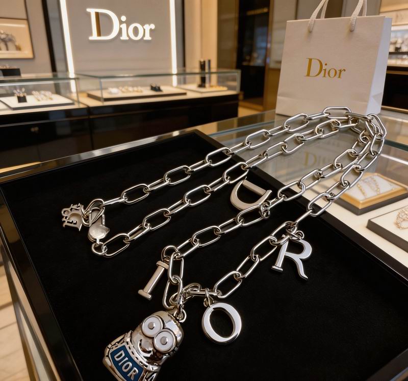 Dior Necklace 06yxs03